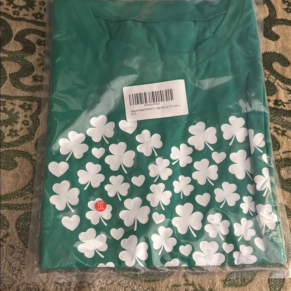 Green Clover Short Sleeve Tee